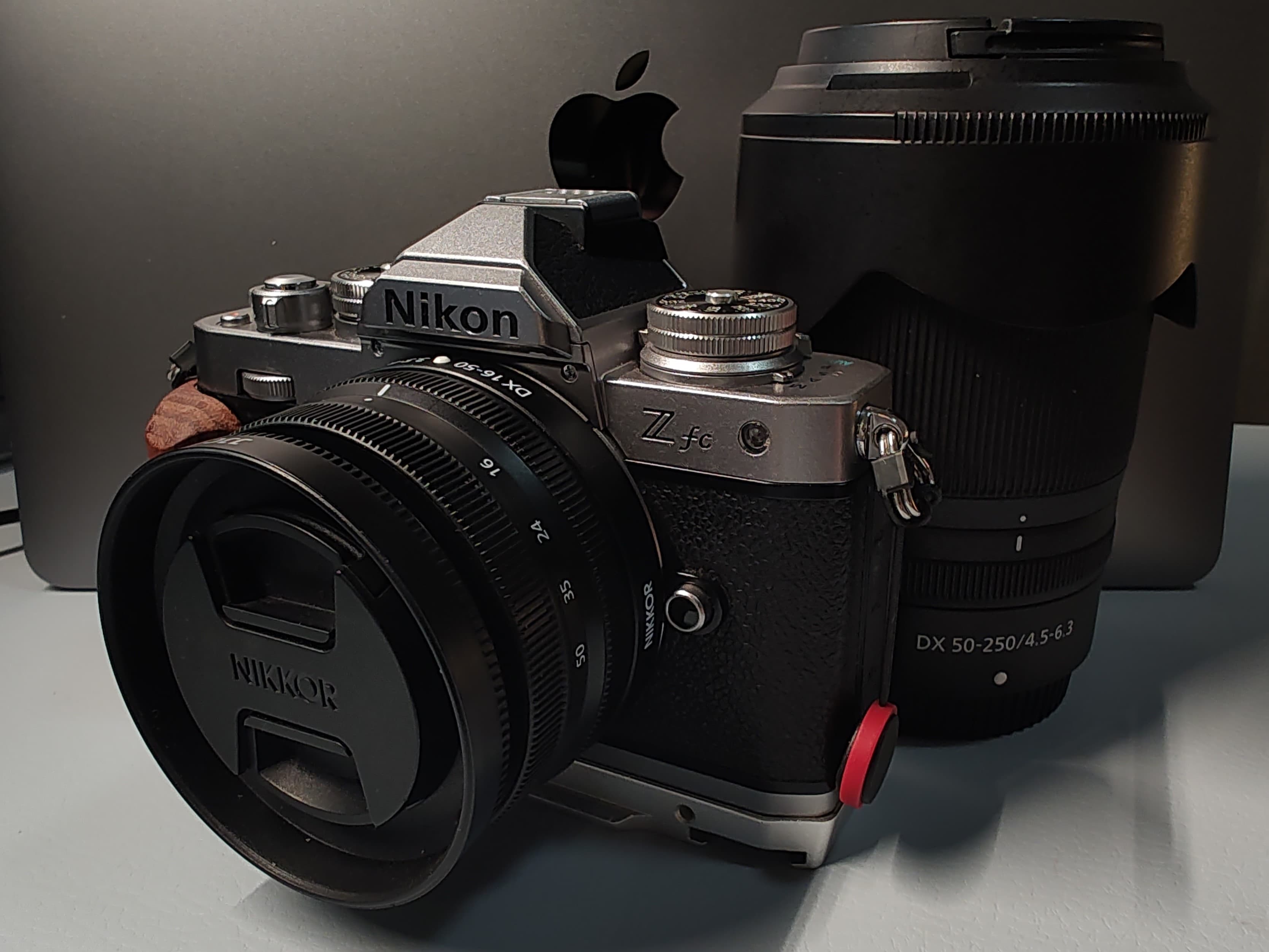 尼康 Zfc(忽略黑色的镜头...)
